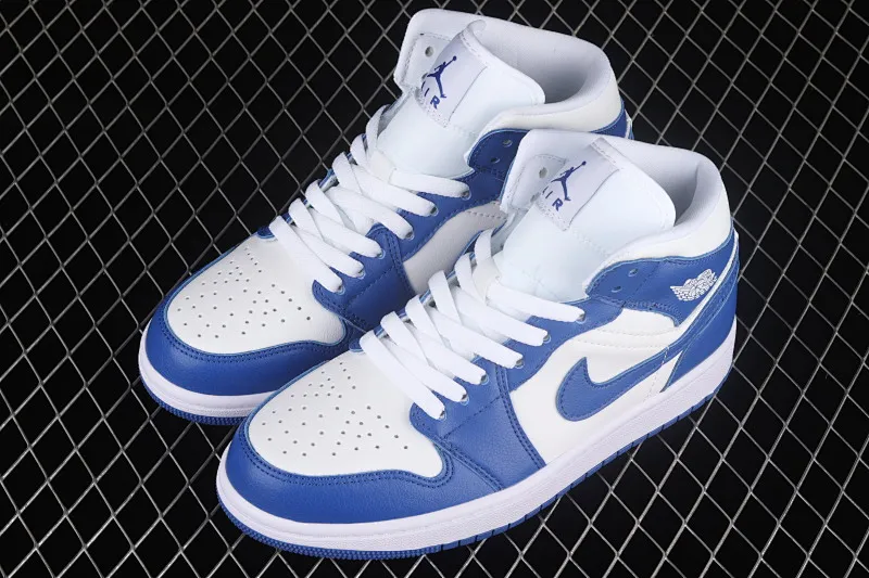 All Categories Air Jordan Jordan Series Basketball Shoes Air Jordan 1 Mid Differentiated Versions Air Jordan 1 Mid AJ1 Joe 1 Kentucky Blue Zhongbang Basketball Shoes BQ6472-104